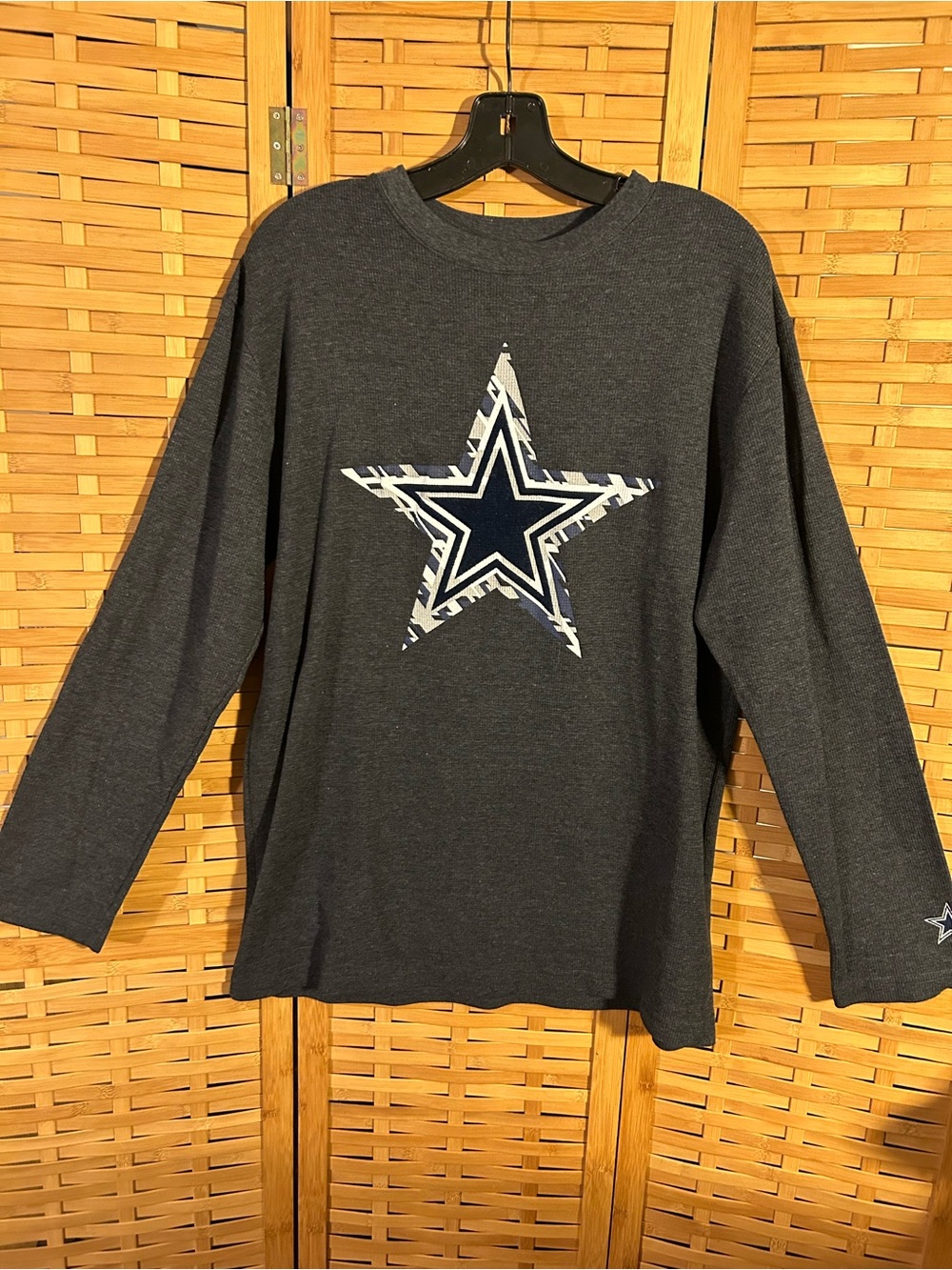 NFL Charcoal Long-Sleeve Tee with Navy and White Star